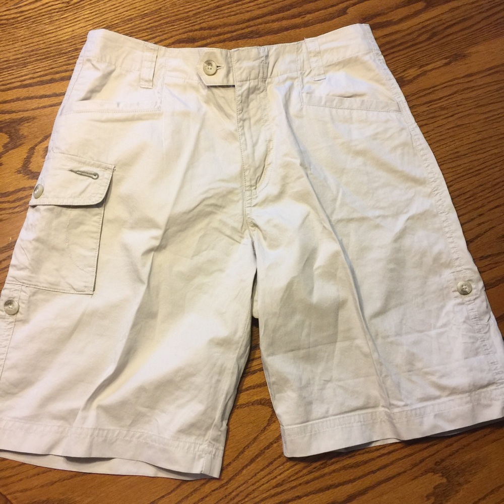 Like new Columbia cargo shorts
